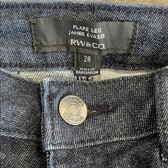 RW&CO Women's Deep Indigo Flare Leg Denim Jeans Stretch, Size 28 - Picture 2 of 11